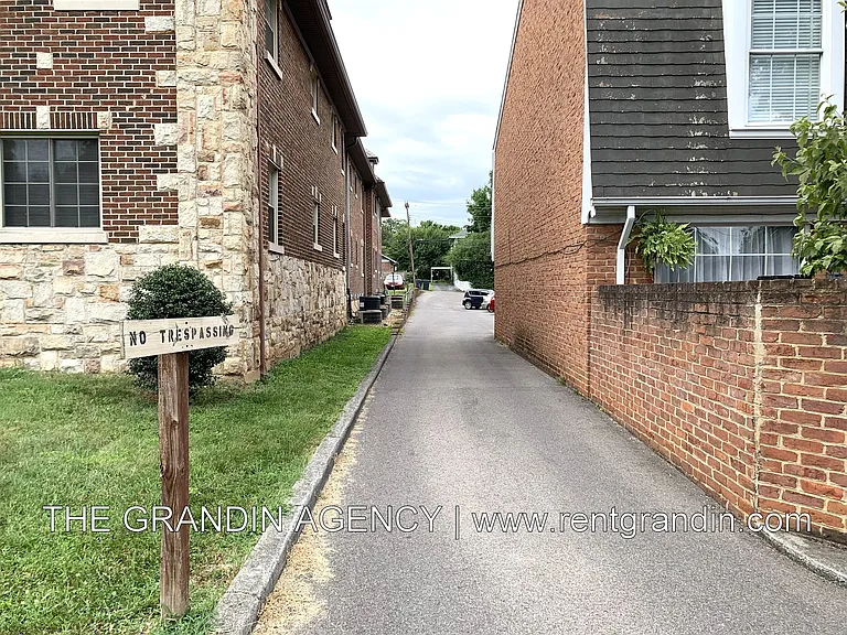 1801 Grandin Rd SW — Photo 80