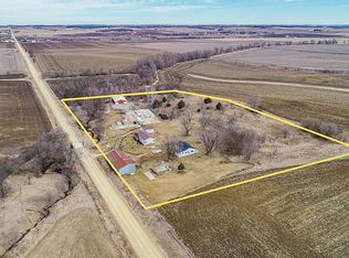 3962 200th Ave, Anamosa, IA 52205
