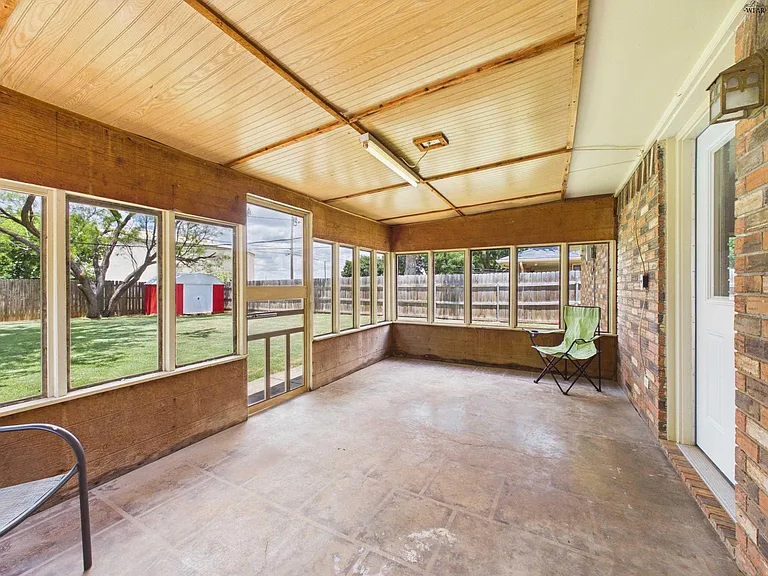 4844 Matterhorn Dr — Photo 34