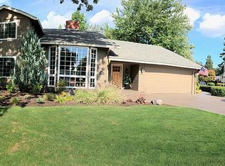 2185 SW Winchester Ave, Portland, OR 97225