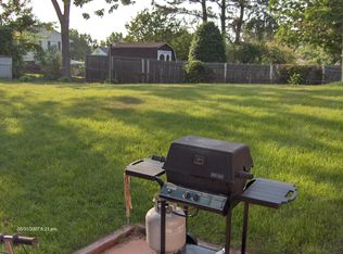 8302 Nicholson St, Hyattsville, MD 20784