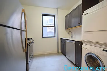 Rented by Uptown Flats LLC