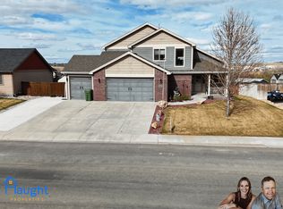 945 Eagle Dr, Douglas, WY 82633