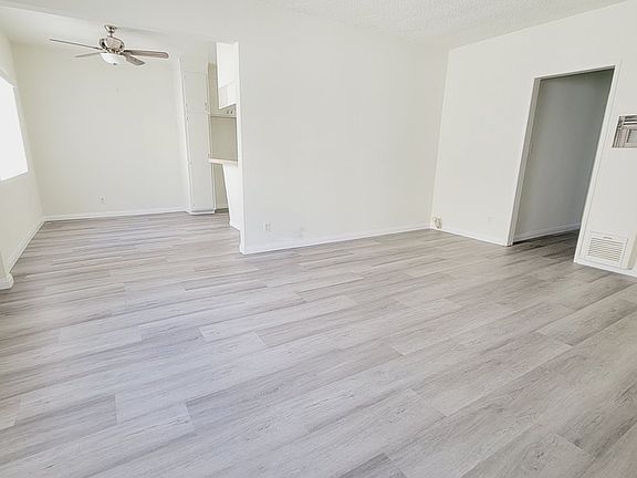 2nd image of 1104 E Wilson Ave #9