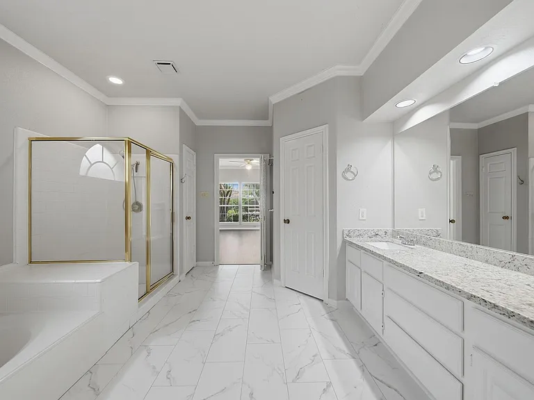15122 Greenleaf Ln — Photo 18