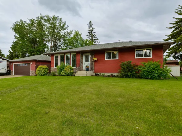 3 Morris St, Spruce Grove, AB T7X 2M5