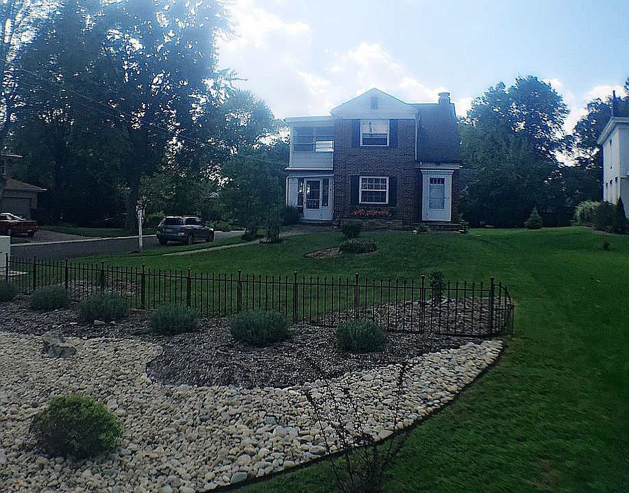 1st image of 6321 Beechmont Ave #1