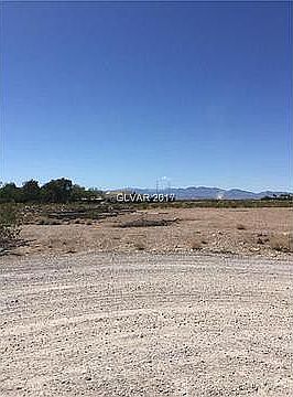 1st image of 10465 Hinson