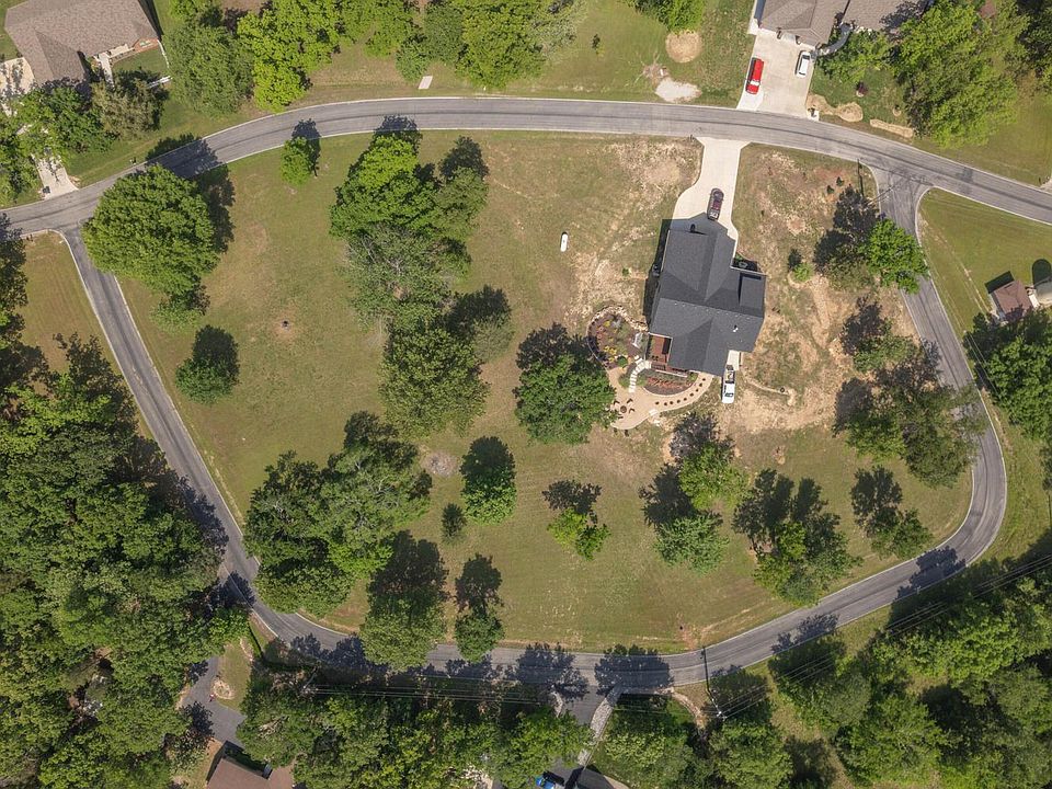 1st image of 000 Peachtree Lane/Meadow Drive