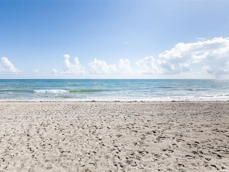 3001 S Ocean Dr #227 — Photo 21