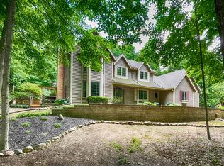 N93W25191 Bittersweet Dr, Lisbon, WI 53089