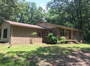 2124 Lone Oak Rd, Paris, TN 38242