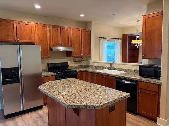 2109 NE 50th Way — Photo 11