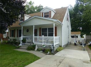 5503 Clover Ln, Toledo, OH 43623