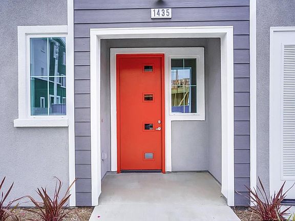 3rd image of 1435 Sea Ln