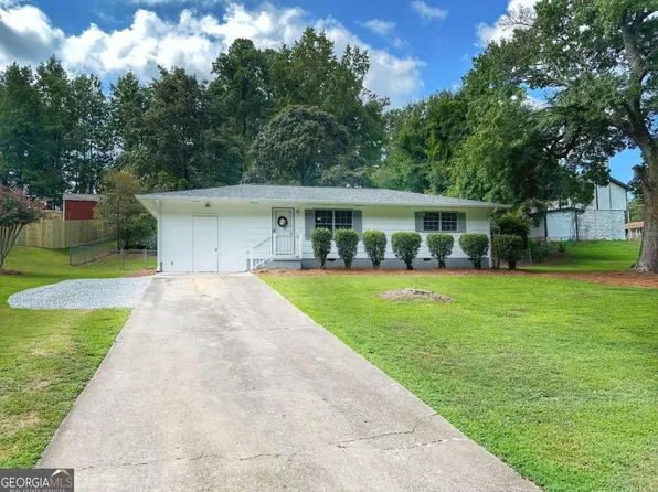 5155 Flat Creek Rd, Gainesville, GA 30504