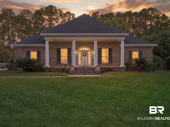 624 Wedgewood Dr, Gulf Shores, AL 36542