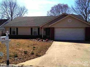 9 E Hampton Dr, Conway, AR 72034