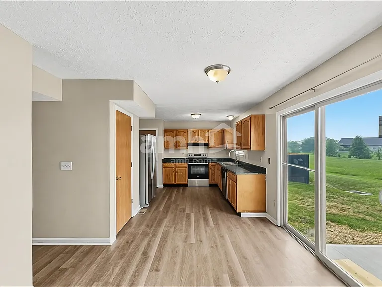 1053 Amherst Blvd — Photo 5