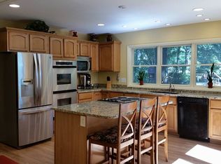 9637 Mohawk Drive, Leawood, KS 66206