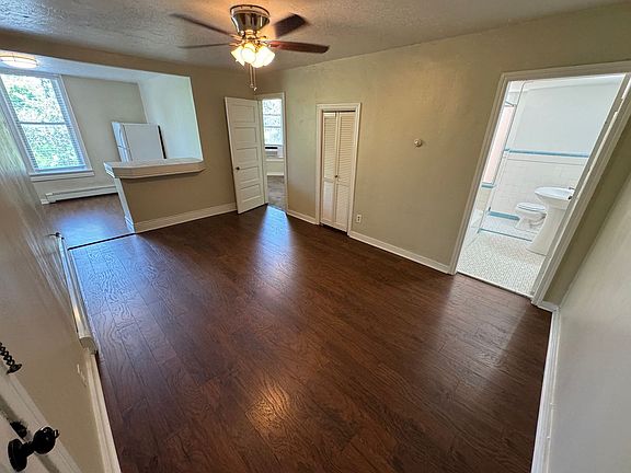 4th image of 124 N B St #3