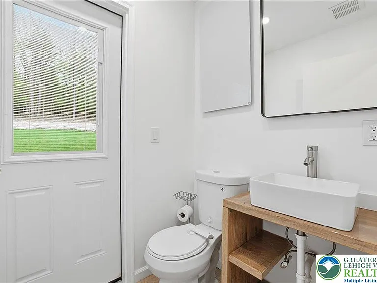1012 Neola Church Rd — Photo 40