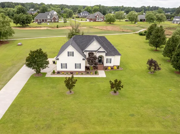 1490 Timberlake Drive, Clinton, NC 28328