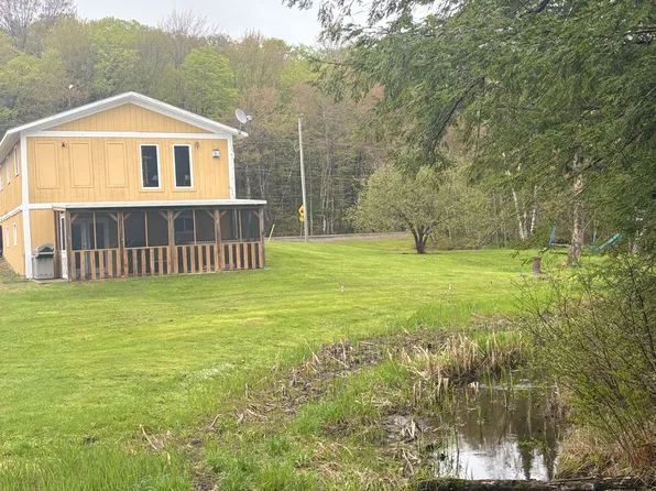 2315 Aspdin Rd, Huntsville, ON P0B 1M0