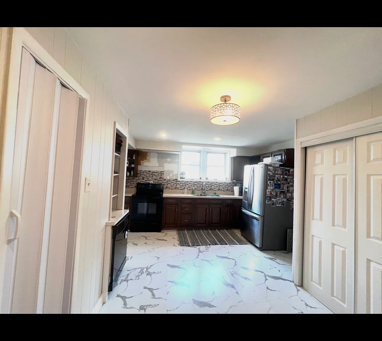 2 bed, 1.5 bath, $1,600 — Photo 3