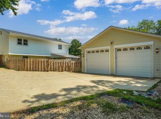 13008 Ketterman Dr, Woodbridge, VA 22193