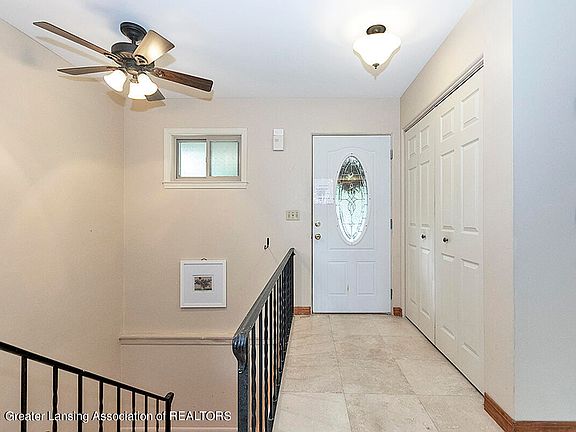 2nd image of 1027 Darlington Ave