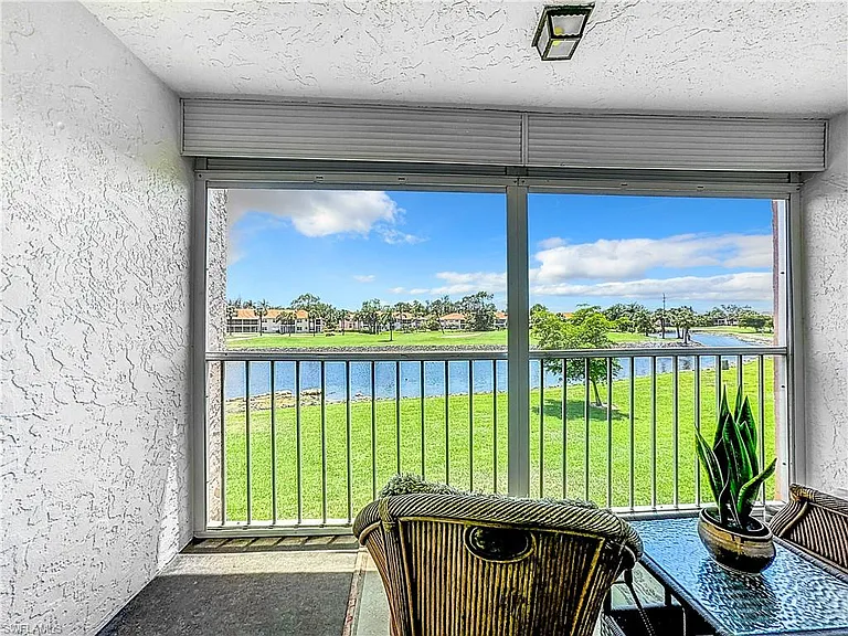 300 Forest Lakes Blvd #201 — Photo 31
