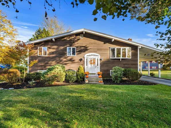 197 Elmer Rd, Weymouth, MA 02190