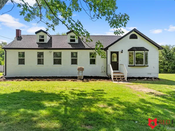 13425 N Lewis Rd, Clio, MI 48420