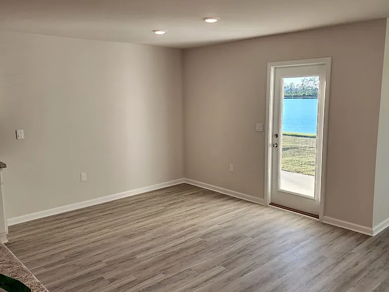 6541 Slabinski Ln — Photo 4
