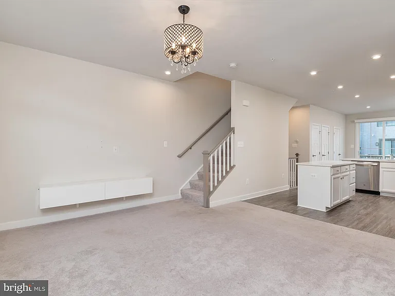 559 Levanna Lane Gln — Photo 24