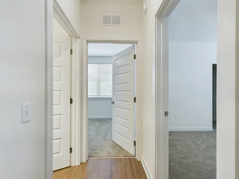 Sanctuary Bluff Apartments — Photo 87