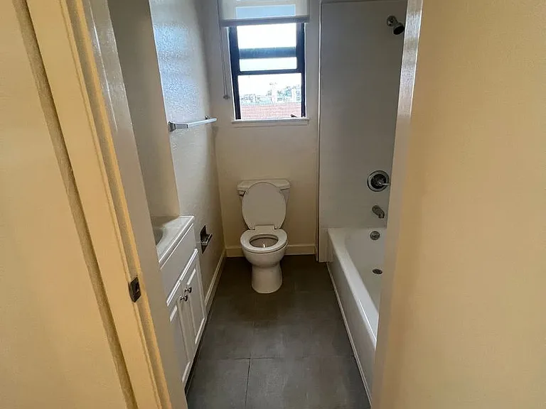 524 Guerrero Street (524r) — Photo 13