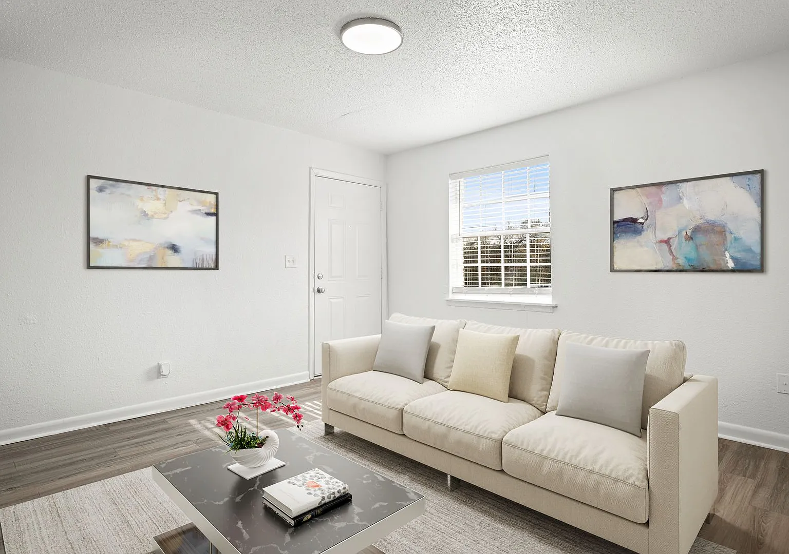 Midpoint on Wilshire - $599 Total Move In Costs! — Photo 4
