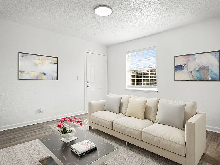 Midpoint on Wilshire - $79 Rent Reduction PLUS $300 OFF Move-In Costs on 2 Bedrooms! *Limited to ... — Photo 6