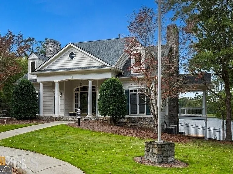 225 Lockmeade Way — Photo 34
