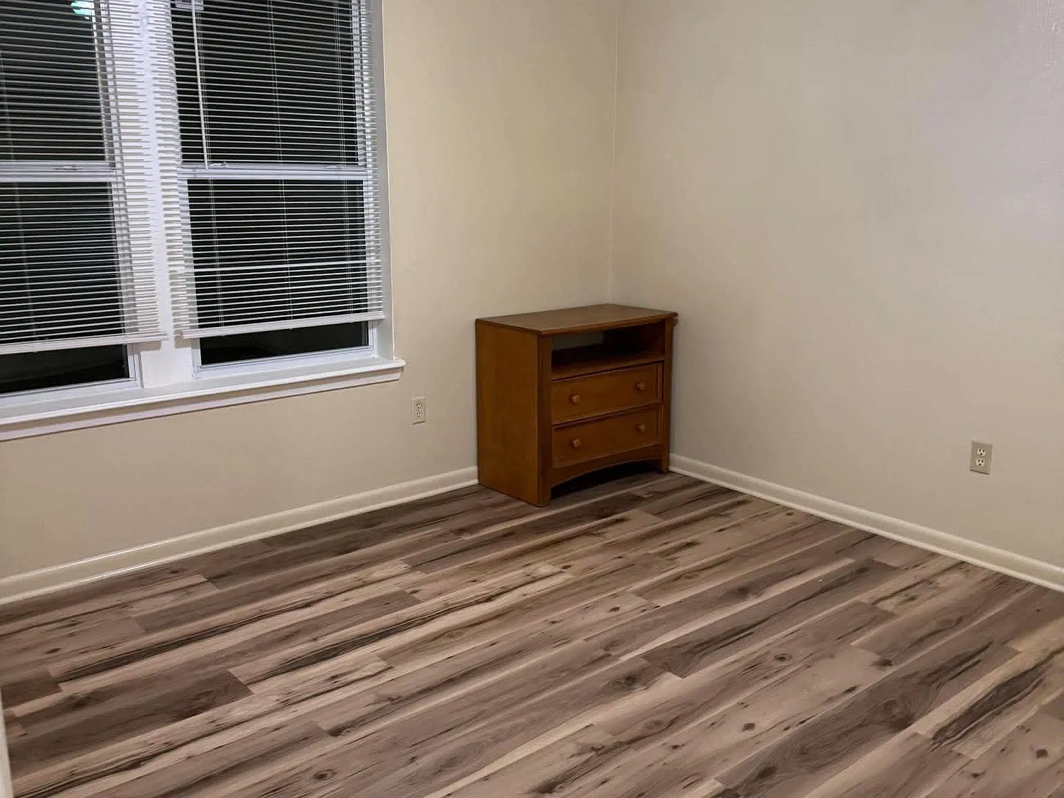 2 bed, 900 sqft, $1,150 — Photo 4