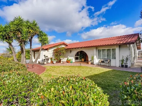 6615 Ridge Manor Ave, San Diego, CA 92120