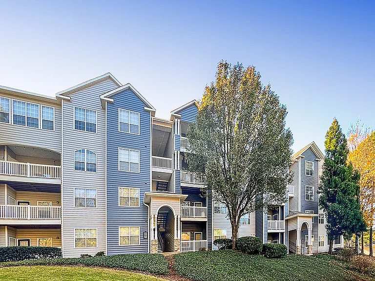 Halston Shiloh Valley Apartments — Photo 29