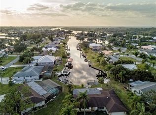 13896 Sleepy Hollow Ln, Fort Myers, FL 33905