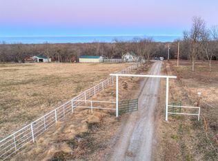 15205 E 390 Rd, Claremore, OK 74017