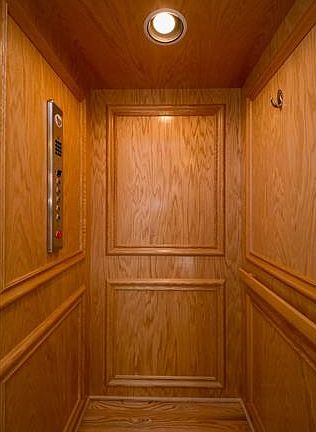 2nd image of 2410 Liesfeld Pkwy #2410