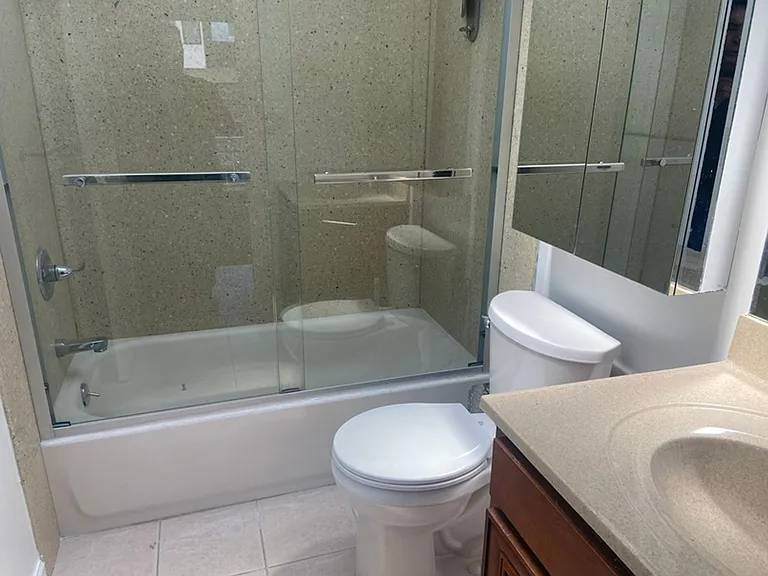 1395 Oakdale Ave — Photo 10