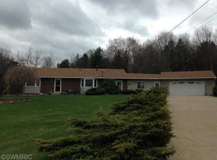 7821 Shaffer Rd, Reading, MI 49274