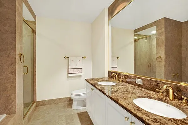 Sold by Nest Seekers International | media 17